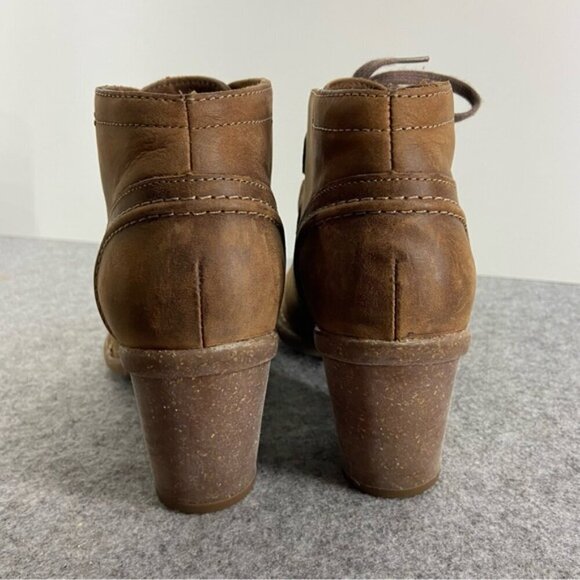 Clarks Artisan CARLETA LYON Brown Leather Lace Up Ankle Boot Boho Women’s 7.5M - Picture 4 of 13